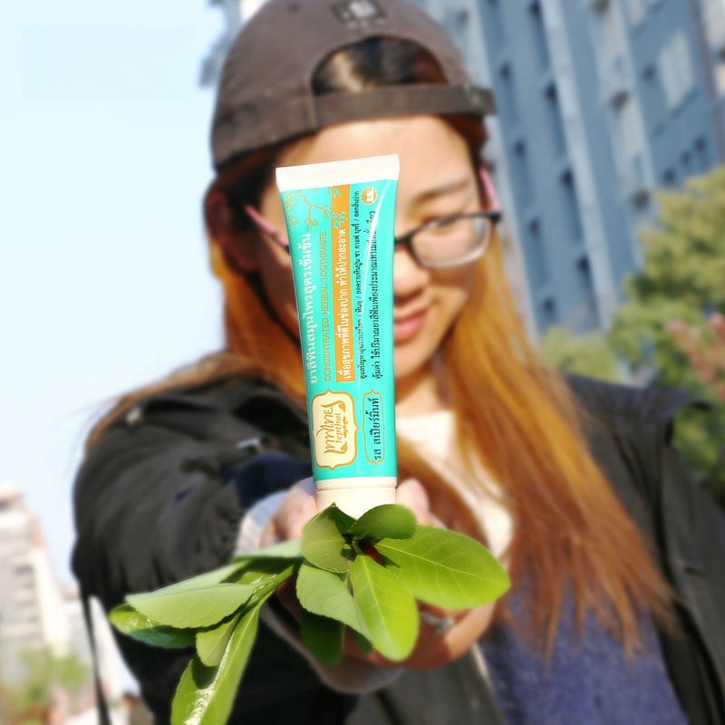 Dentifrice concentré aux herbe - Coffee Tea Thai avis et prix